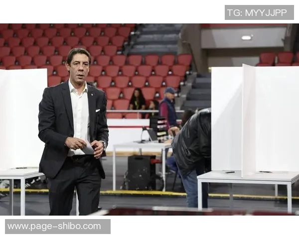 鲁伊科斯塔谈穆里尼奥薪水现状称其为离开葡萄牙后最低水平